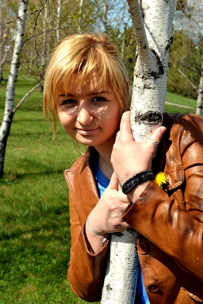 Cheerful young girl — Stock Photo, Image