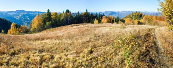 Autumn mountain Nimchich pass (Carpathian, Ukraine) — Stock Photo, Image