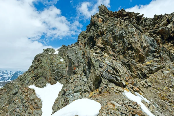 Alp steenachtige rock — Stockfoto