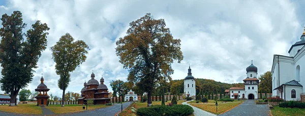 Krekhiv (Ukraine) monastery — Stock Photo, Image