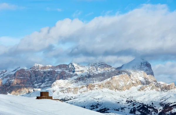 Hermoso paisaje de montaña invierno. —  Fotos de Stock