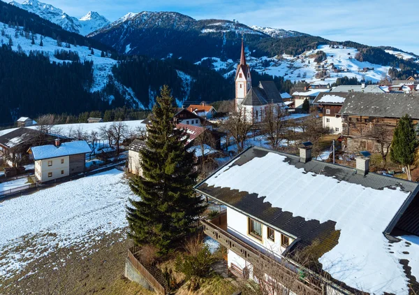 Village de Mountain Liesing à Lesachtal (Autriche) ). — Photo