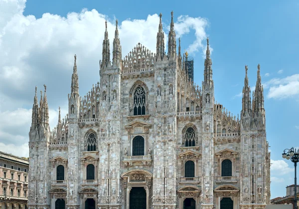 Catedrala Milano sau Duomo di Milano (Italia ). — Fotografie, imagine de stoc