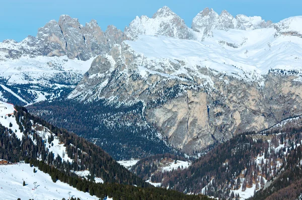 Beau paysage de montagne d'hiver. — Photo