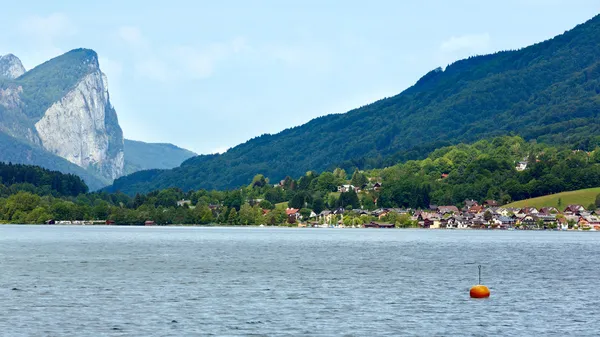 Jezioro Mondsee lato (austria). — Zdjęcie stockowe