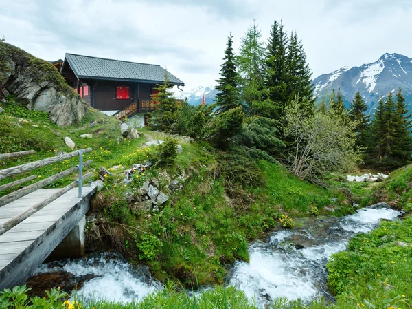 Bettmeralp vista de verão aldeia (Suíça ) — Fotografia de Stock