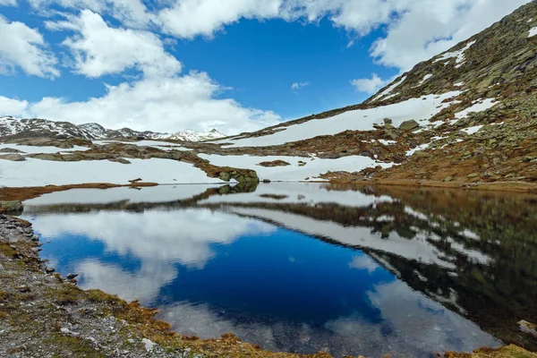 阿尔卑斯山下湖 — 图库照片
