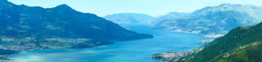 Como Gölü'nün yaz panorama (İtalya)