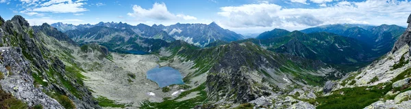 Letní tatra horské panorama, Polsko — Stock fotografie