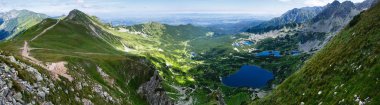 Yaz tatra mountain ponarama, Polonya.