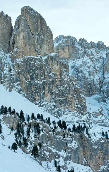 Passagem de Gardena de inverno matutino em Dolomitas do Tirol do Sul, Itália . — Fotografia de Stock