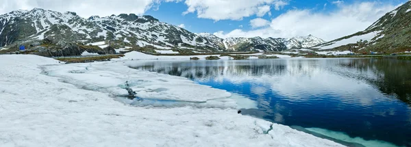 Verão Alpes montanha lago panorama (Suíça ) — Fotografia de Stock