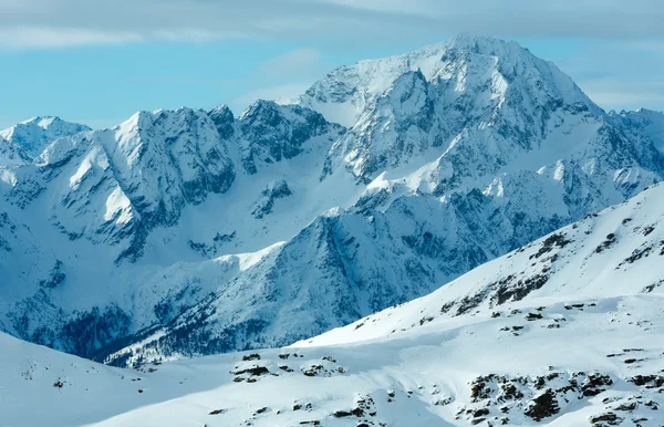 Manhã inverno estação de esqui Molltaler Gletscher (Áustria ). — Fotografia de Stock