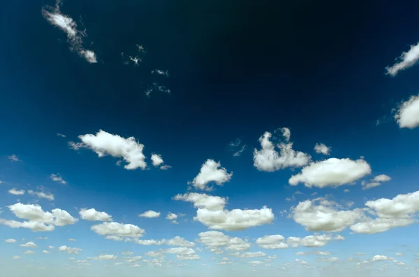 Blue sky with white clouds — Stock Photo, Image