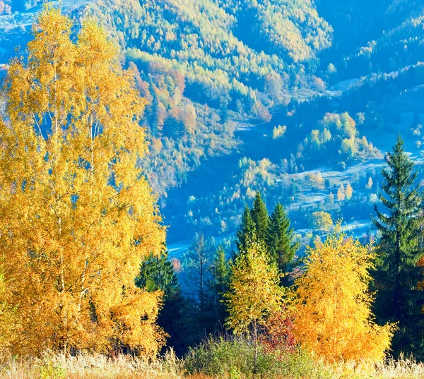 Montagna di autunno Passo di Nimchich — Foto Stock