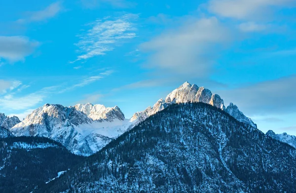 Mountain top vinterlandskap (Österrike). — Stockfoto