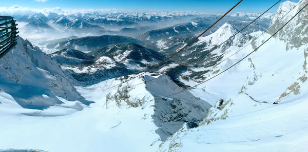 Winter dachstein massief bergpanorama. — Stockfoto