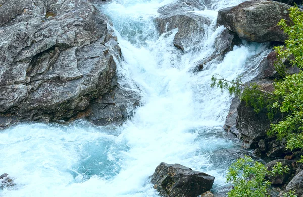 Summer mountain river waterfalls — Stock Photo, Image