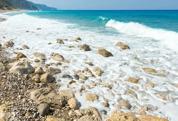 Lefkada pobřeží letní beach (Řecko) — Stock fotografie