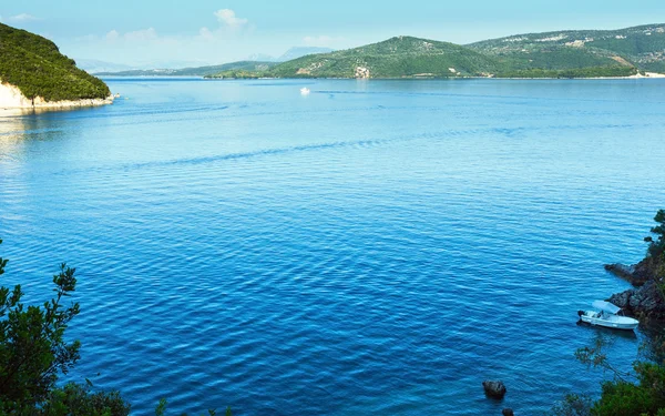 Lefkada costa verano paisaje (Grecia ) —  Fotos de Stock