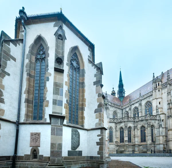 The Saint Michael Chapel and St. Elisabeth Cathedral (Kosice, Sl. — стоковое фото