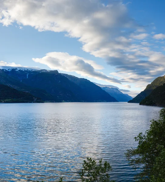 Sera Hardangerfjord paesaggio . — Foto Stock