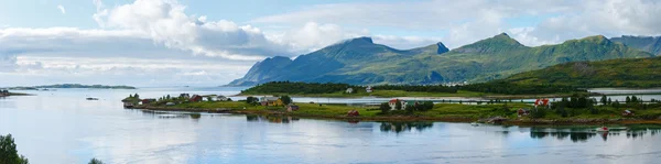 Panorama morska lato (Norwegia Lofoty). — Zdjęcie stockowe