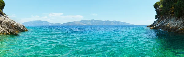 Vue estivale de l'île d'Ithaka (Grèce) ) — Photo