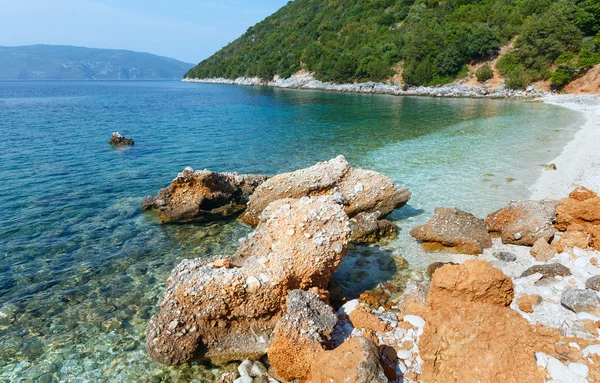 Playa de Antisamos vista de verano (Grecia, Cefalonia ). — Foto de Stock