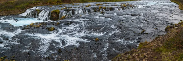 Cachoeira Pitoresca Vista Outono Bruarfoss Mudança Estação Sul Das Terras — Fotografia de Stock