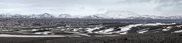 Island Höglandet Höst Ultrabred Utsikt Lavafält Med Vulkanisk Sand Förgrunden — Stockfoto