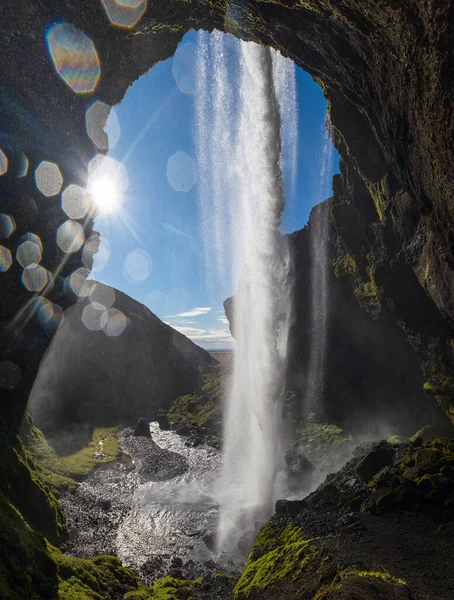Malowniczy Wodospad Kvernufoss Widok Jesieni Południowo Zachodniej Islandii Krople Wody — Zdjęcie stockowe