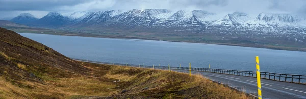 Highway Road Mountain View Auto Trip Iceland Spectacular Icelandic Landscape — Stock Photo, Image