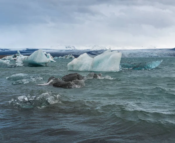 Jokulsarlon Jeges Lagúna Jégtömbökkel Izland Atlanti Óceán Szélén Breidamerkurjokull Gleccser — Stock Fotó