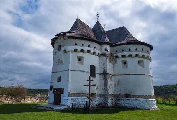 Santa Intercessione Chiesa Fortezza Xiv Xviii Secolo Villaggio Sutkivtsi Regione — Foto Stock