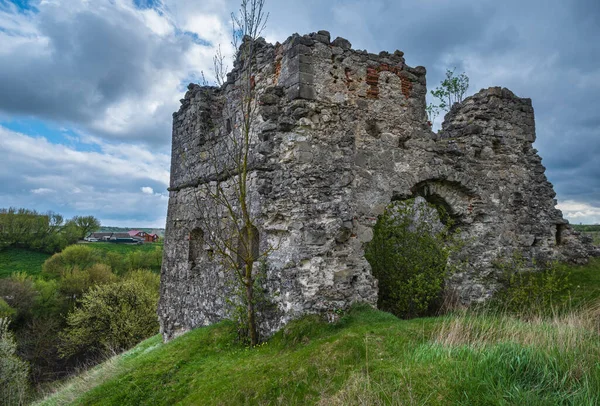 Ruínas Castelo Antigo Século Vila Sutkivtsi Região Khmelnytsky Ucrânia — Fotografia de Stock