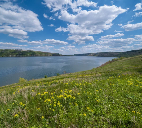 Úžasný Jarní Pohled Kaňon Řeky Dnister Bakota Bay Oblast Černovice — Stock fotografie