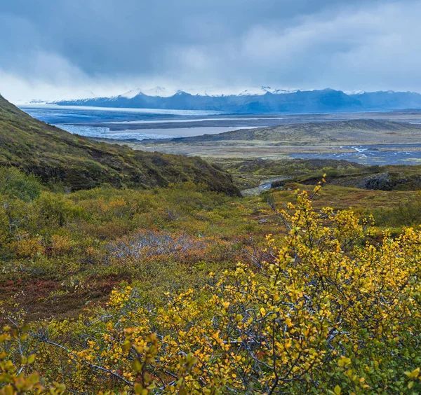 Mulagljufur Canyonからの美しい秋の景色は アイスランドのBreidarlonアイスラグーンでFjallsarlon氷河になります 環状道路やヴァトナヨークトル氷河の南端やオラエファヨークトル火山から遠くない — ストック写真