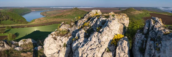 Amazing Spring View Dnister River Canyon Picturesque Rocks Fields Flowers — Stock Photo, Image