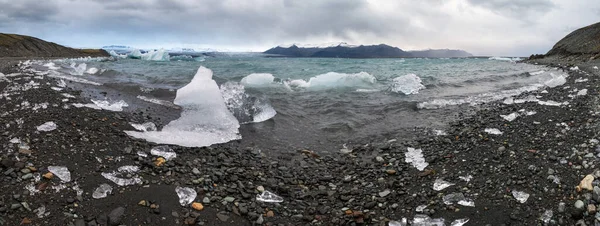 Jokulsarlon冰川湖冰盖泻湖冰岛Vatnajkull Icecap或Vatna冰川位于大西洋边缘 位于Breiamerkurjkull冰川顶部 — 图库照片
