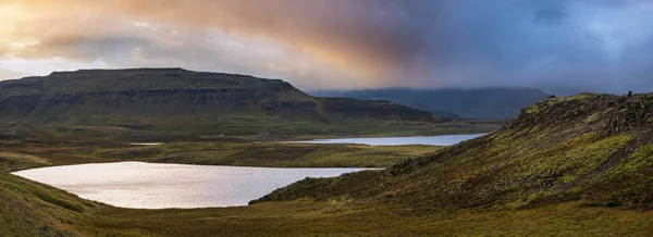 Ηλιοβασίλεμα Κατά Διάρκεια Του Ταξιδιού Στην Δυτική Ισλανδία Highlands Snaefellsnes — Φωτογραφία Αρχείου
