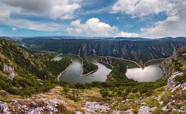 Vacker Sommar Utsikt Över Floden Uvac Canyon Meanders Serbien — Stockfoto