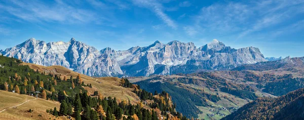 Autumn Alpine Dolomites Mountain Scene Sudtirol Italy Peaceful View Gardena — Stok fotoğraf