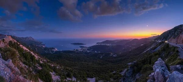 Yaz Budva Riviera Gece Sahil Şeridi Panorama Manzara Karadağ Balkanlar — Stok fotoğraf