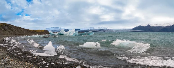 Jokulsarlon冰川湖冰盖泻湖冰岛Vatnajokull Icecap或Vatna冰川位于大西洋边缘 位于Breidamerkurjokull冰川顶部 — 图库照片
