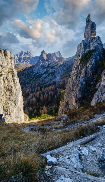 Soleado Pintoresco Otoño Alpino Dolomitas Vista Montaña Rocosa Desde Ruta — Foto de Stock