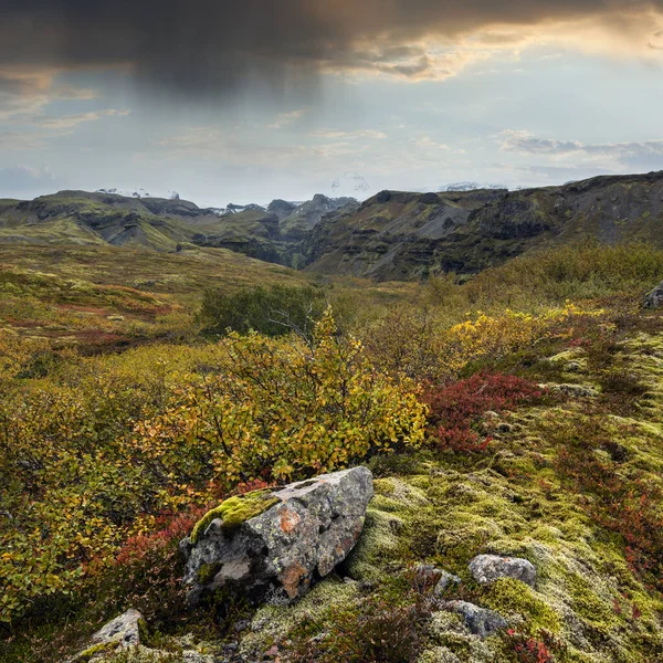 Schöner Herbstblick Vom Mulagljufur Canyon Zum Fjallsarlon Gletscher Mit Breidarlon — Stockfoto