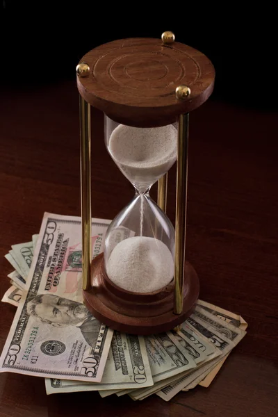 Zeit in Geld — Stockfoto