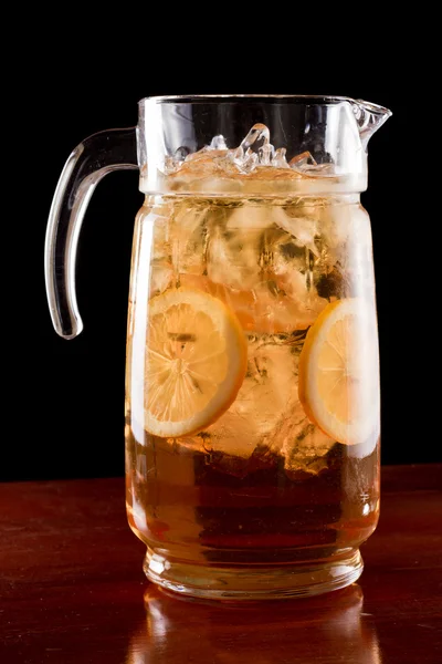 Iced tea pitcher — Stock Photo, Image