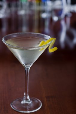 kirli martini limonlu